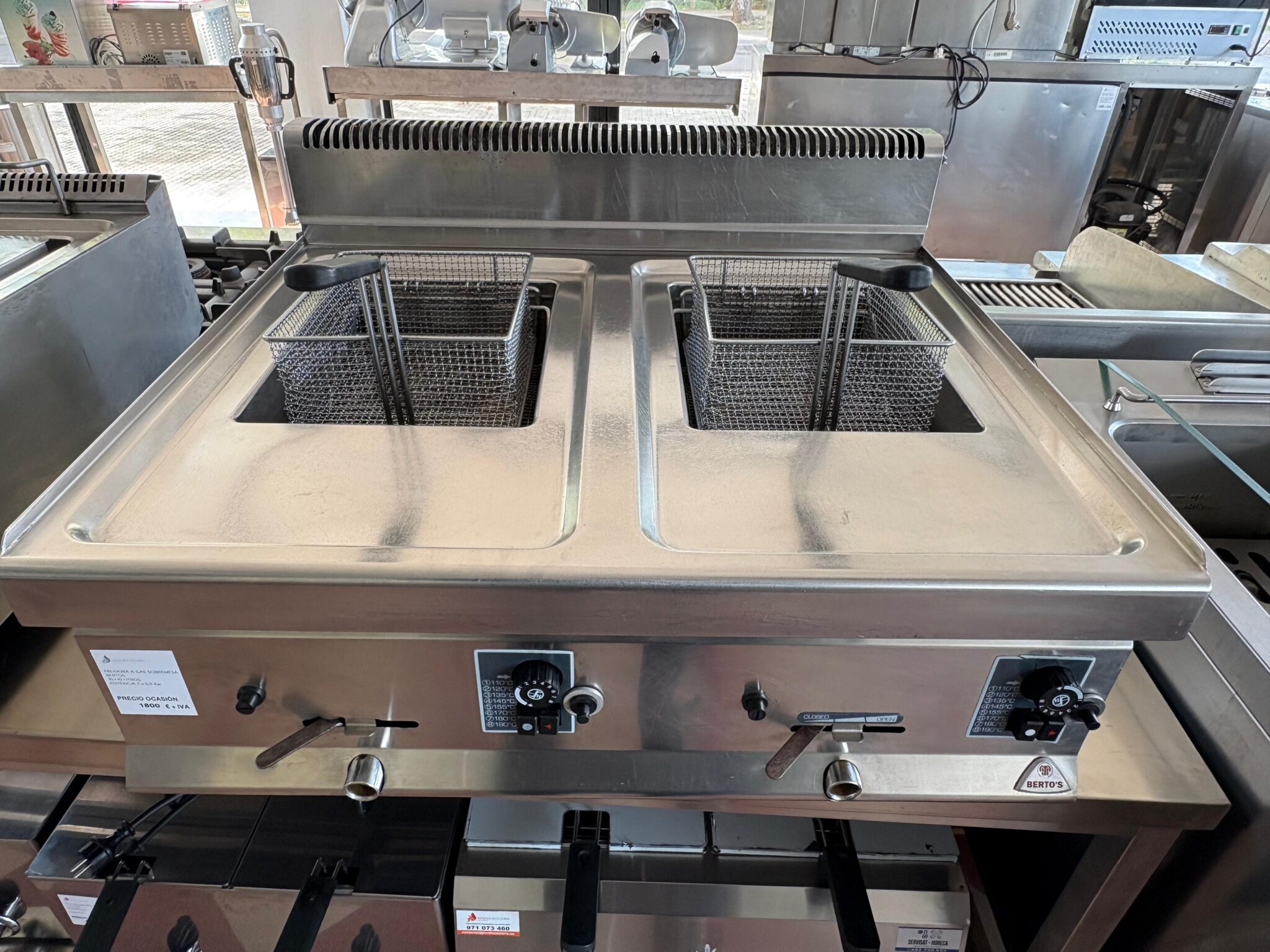 Freidora a Gas sobremesa de 10+10 litros GL10+10B BERTOS (2a Mano)